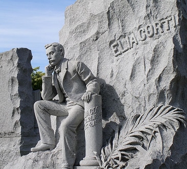 Elia Corti Monument