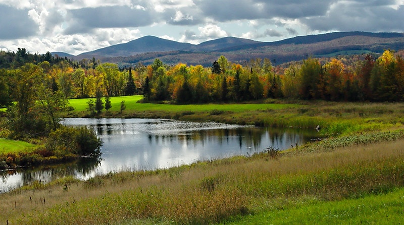West Charleston Fall Foliage. The Very Best Things to do in Vermont in the Fall